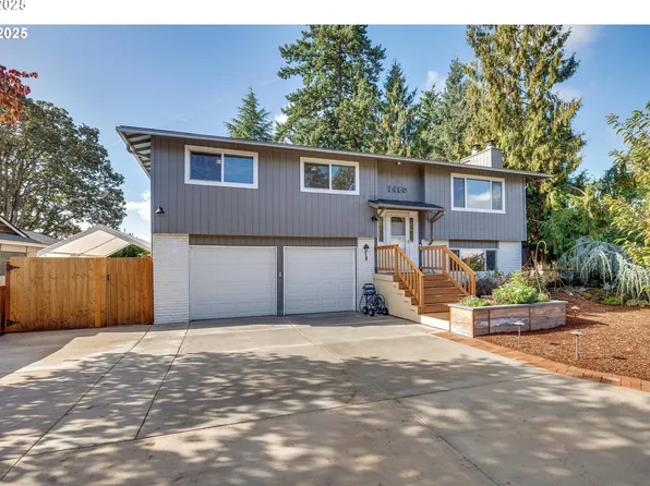 1460 Cornell Ave, Gladstone, OR 97027