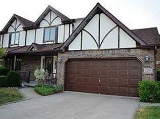 2569 Joann Ct, Niagara Falls, NY 14304