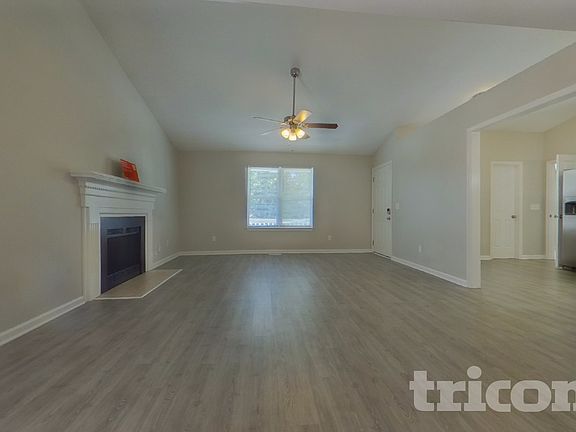 2nd image of 108 Woodlands Village Dr