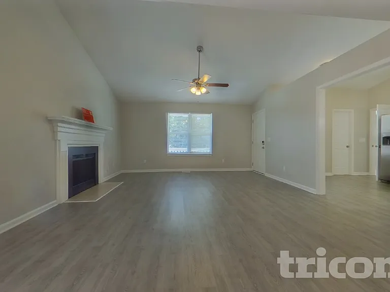 108 Woodlands Village Dr — Photo 2