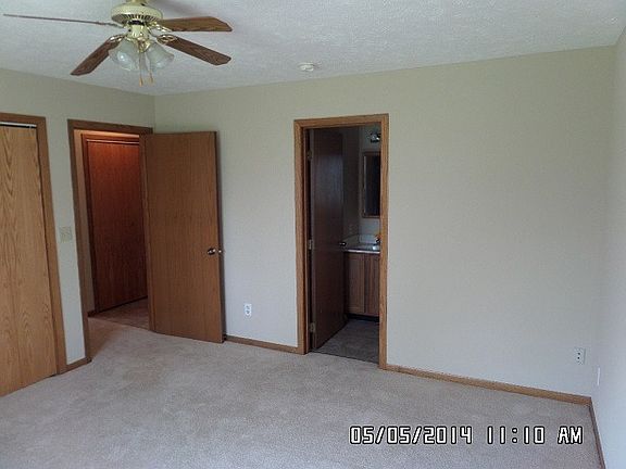 5th image of 154 N Dogwood St