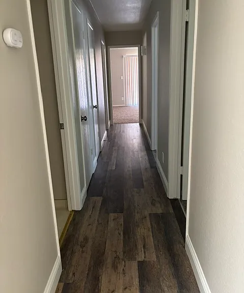 2209 E Palo Alto Ave — Photo 8