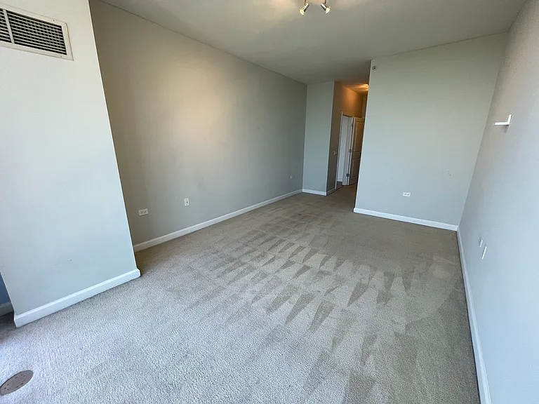 100 14th St #2504 — Photo 16