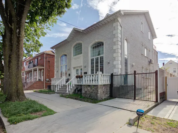 11-28 128th Street image 1 of 15