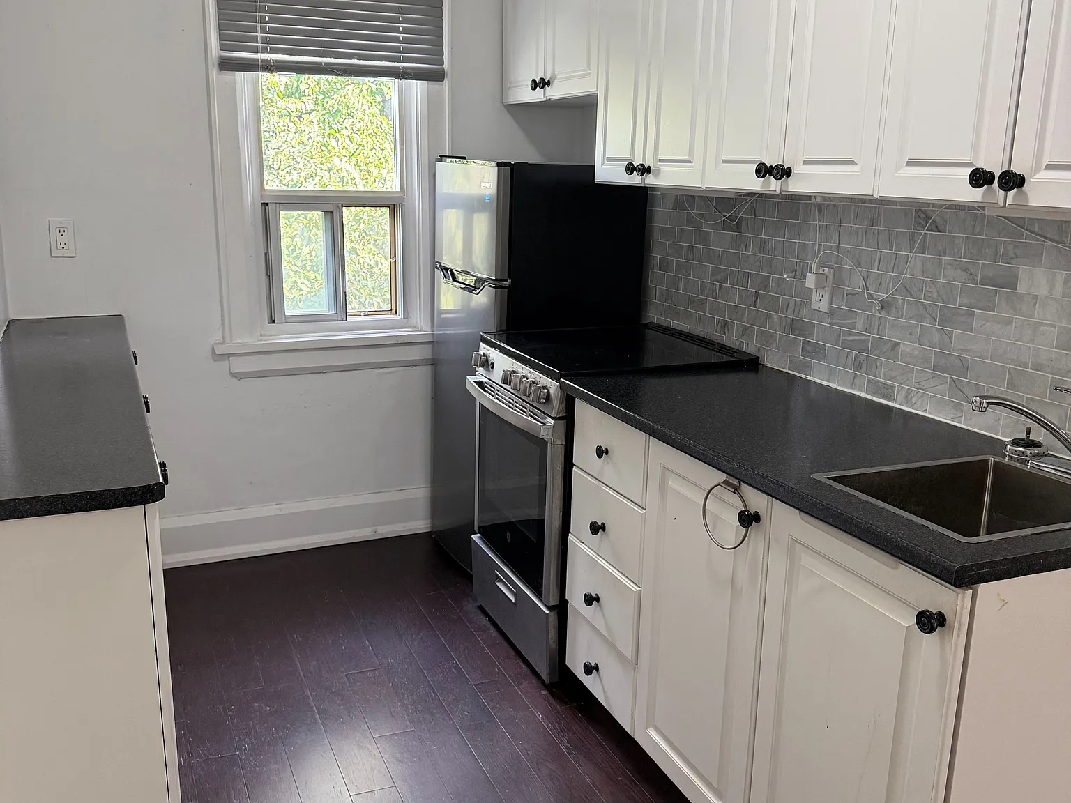 1 bed, $1,925 — Photo 1