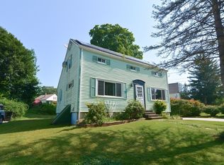 2 Harvard St, Oxford, MA 01540