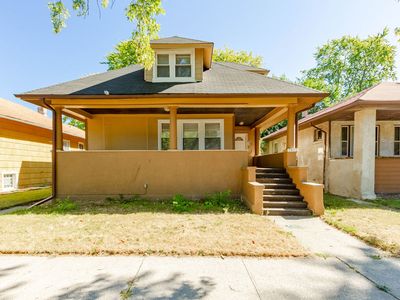 7933 S Constance Ave, Chicago, IL, 60617