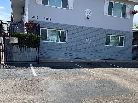 2nd image of 4414 Louisiana St