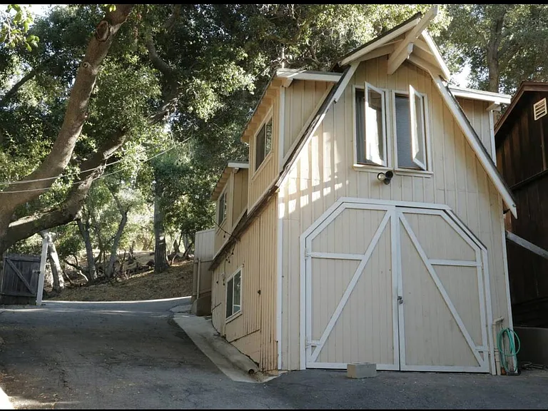 21055 Winfield Rd #GATE HOUSE — Photo 5