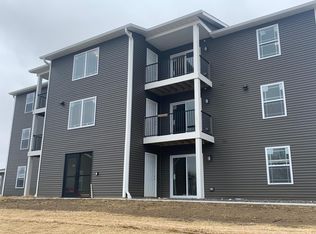 5400 W Landens Way #C9, Peoria, IL 61615