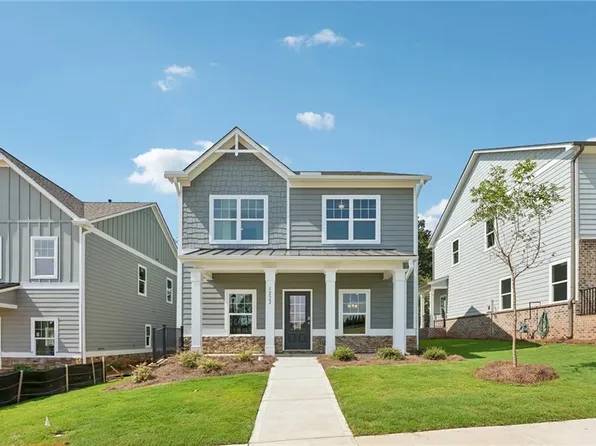 5222 Trace View Dr, Flowery Branch, GA 30542