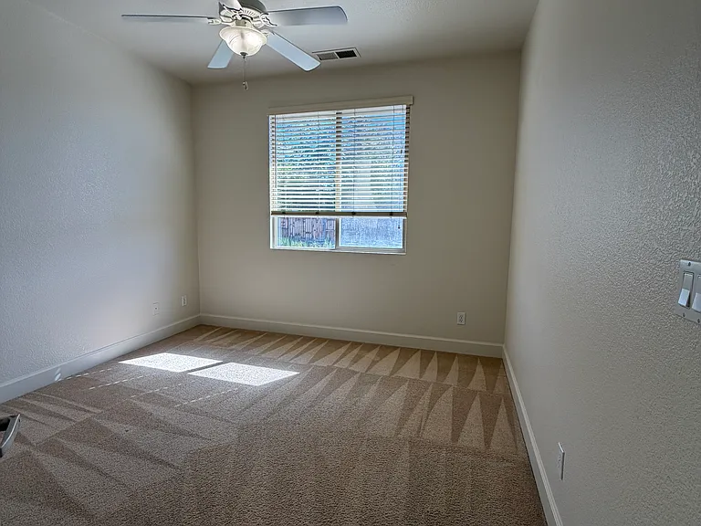 7179 Rutherford Dr — Photo 35