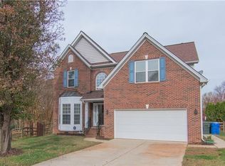 168 Foxtail Dr, Mooresville, NC 28117