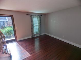 1896 Willoway Cir S, Columbus, OH 43220