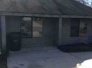 145 Lake Pointe Dr, Warner Robins, GA 31088