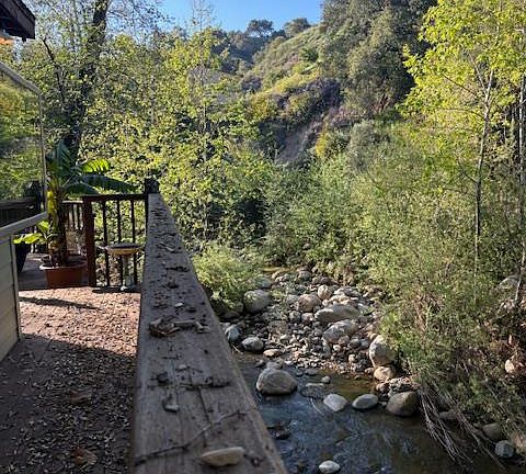 3rd image of 15667 Ojai Rd