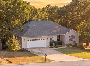 60411 E 320th Rd, Grove, OK 74344