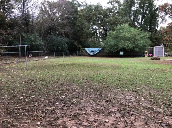 135 Whitaker Cir, Gordonville, TX 76245