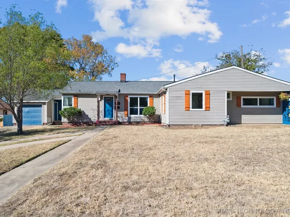 4933 E 2nd St S, Tulsa, OK 74112