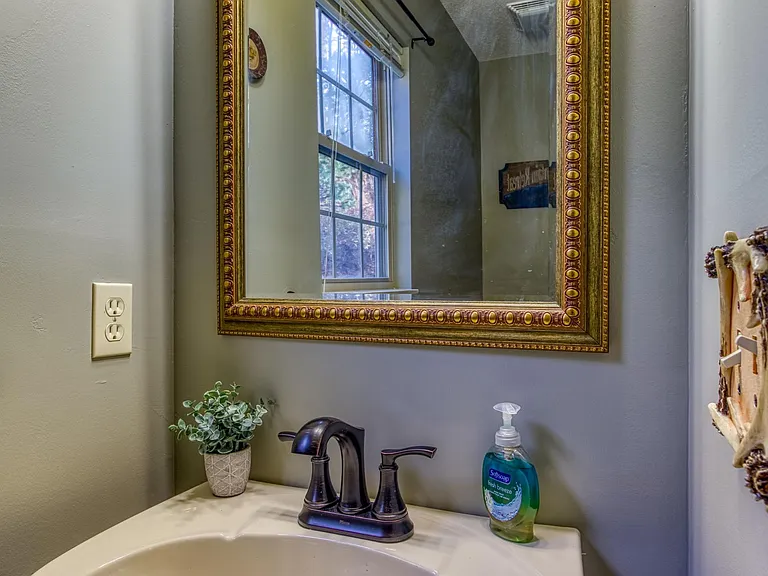 905 Smoky Bears Way — Photo 31