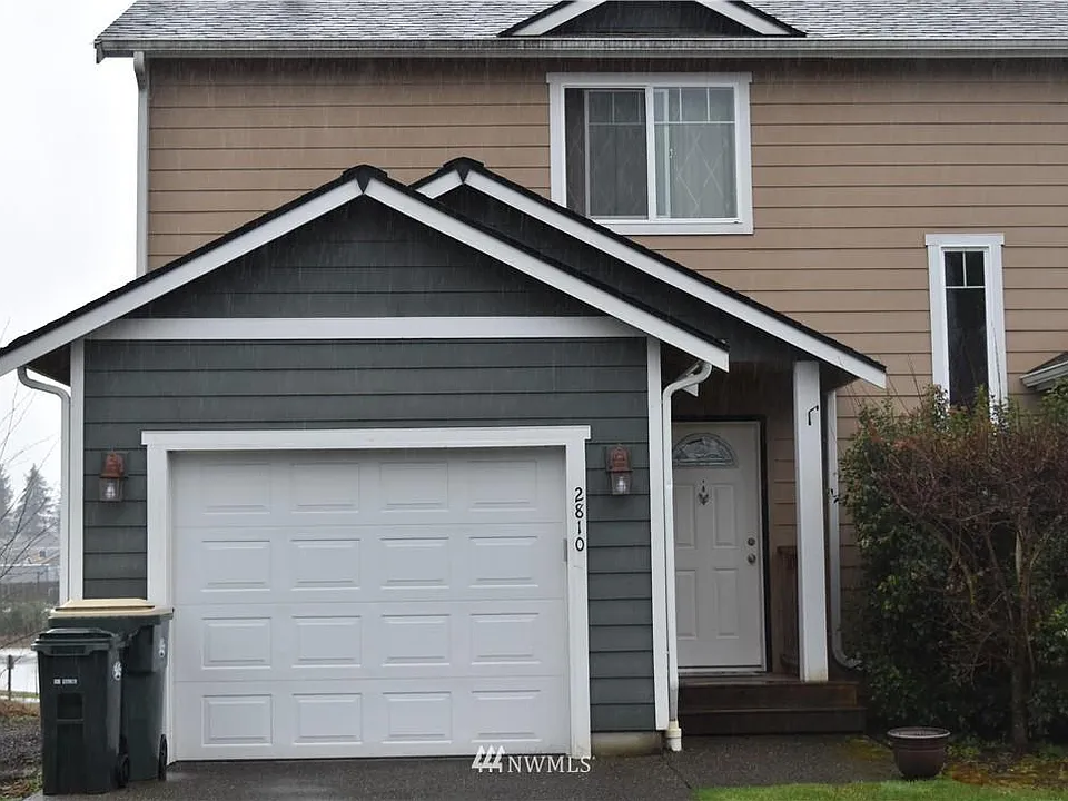 2810 Alyssa Ct SE
