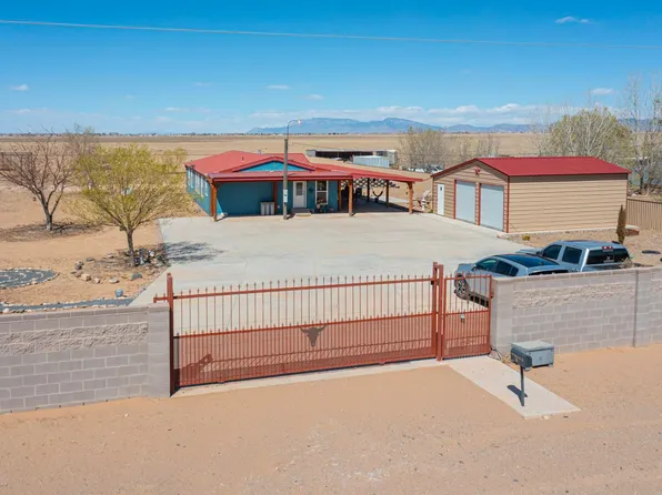 89 San Francisco Ave, Los Lunas, NM 87031
