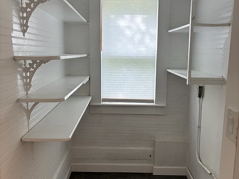 302 Ward St #2 — Photo 5