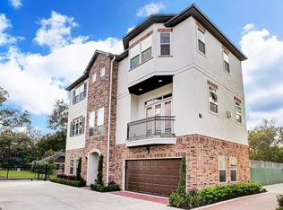 1015 E 28th St, Houston, TX 77009