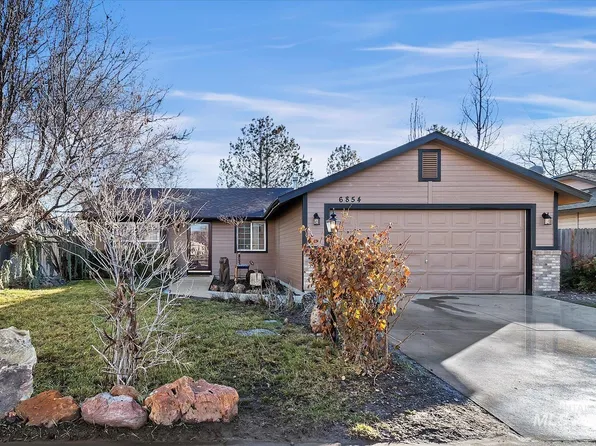 6854 N Prescott Ave, Boise, ID 83714