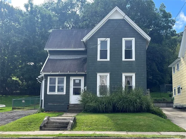12 2nd St, Binghamton, NY 13903