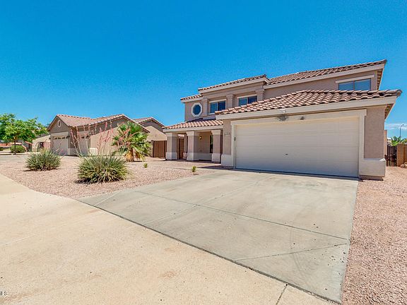3rd image of 10709 E Arbor Ave