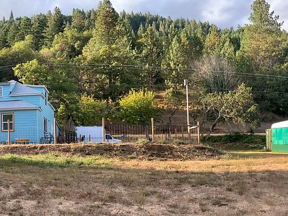 2nd image of 9060 Azalea Glen Rd