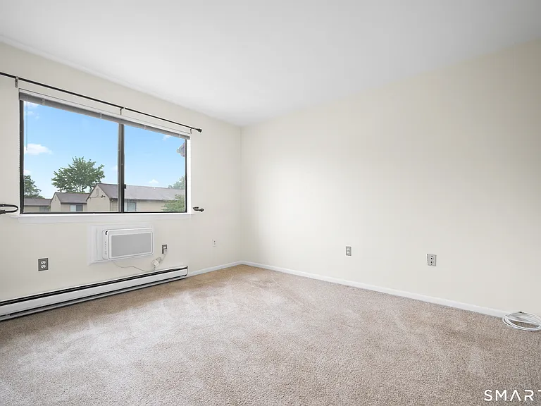60 Lawn Ave #24 — Photo 17