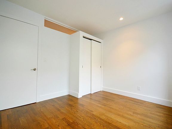 4th image of 168 E 104th St APT 4E