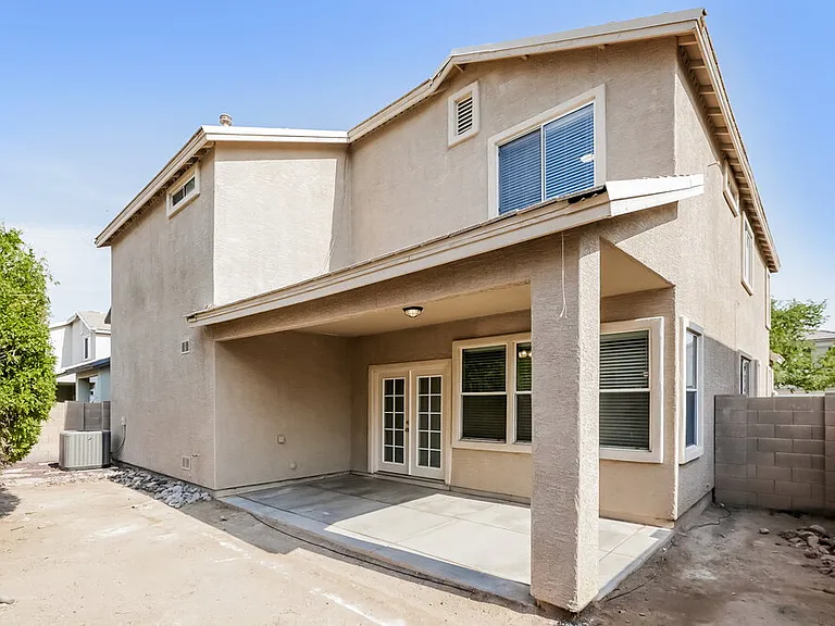 3929 W Irwin Ave — Photo 17
