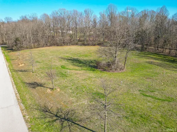 2005 Selc Ct Unit 21, Bloomington, IN 47403