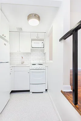 Rented by Mirador Real Estate | media 20