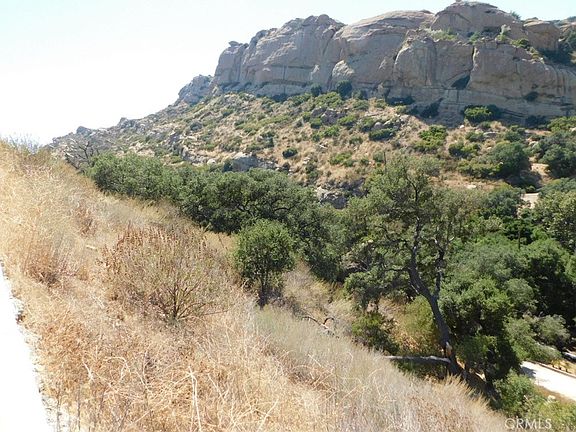 4th image of 476 Box Canyon Rd #209