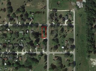 1109 NW 9th Ave #10-24-1, Okeechobee, FL 34972