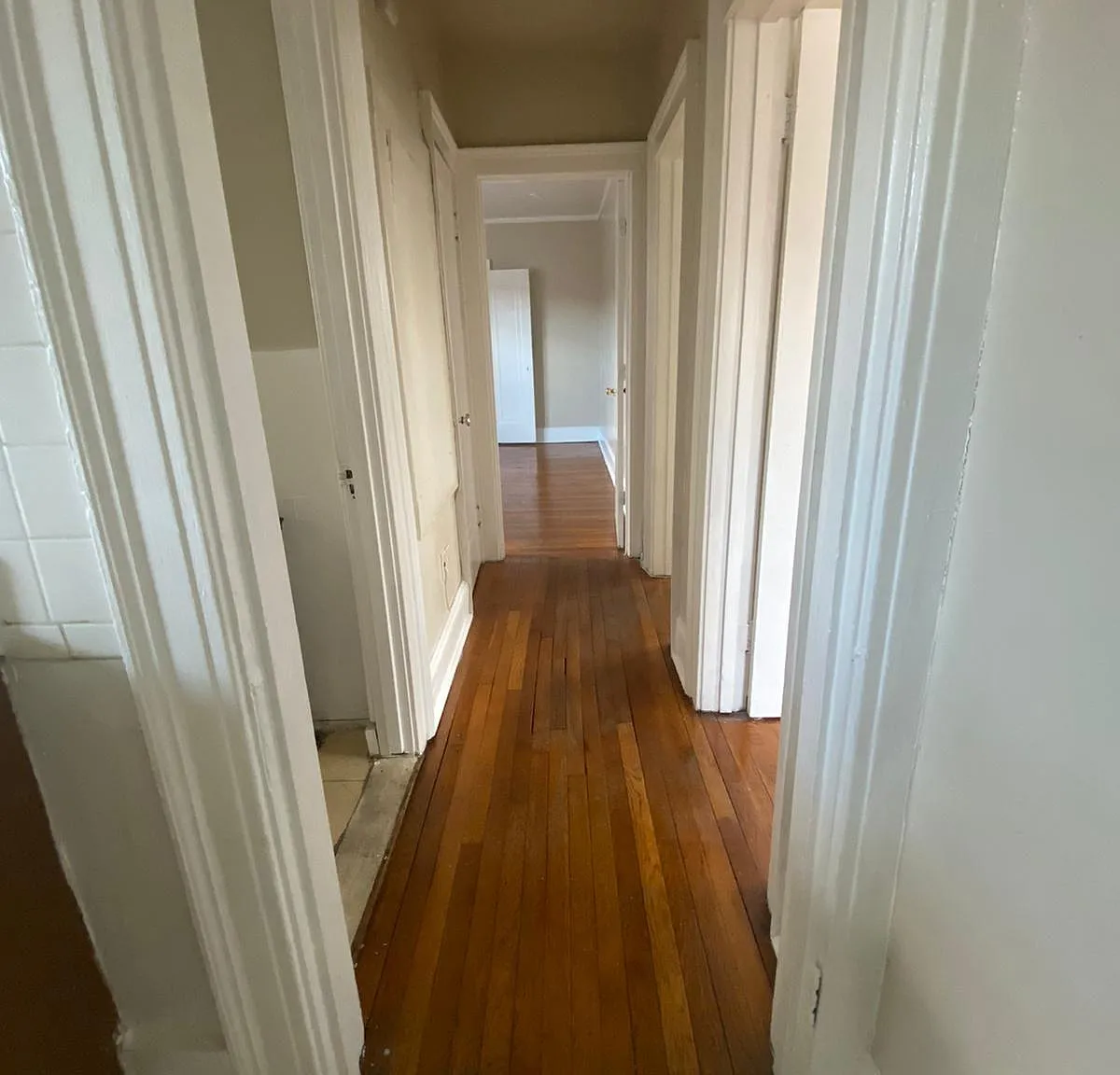 115-123 Pendleton St — Photo 4
