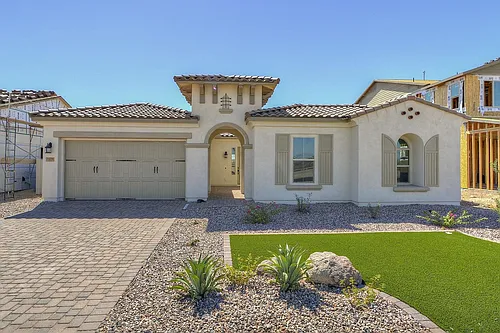 9409 W Daley Ln Photo 1