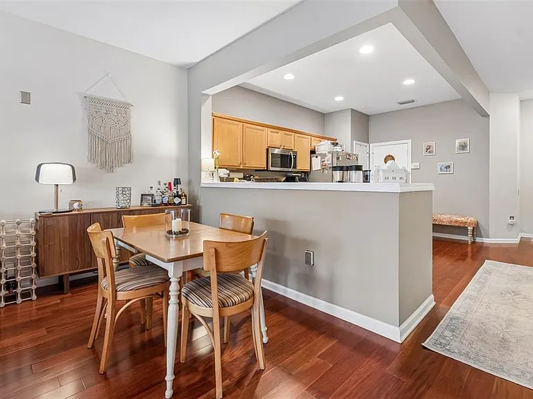 26606 Castleview Way — Photo 13