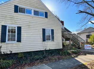 110 Grove St #A2, Farmville, VA 23901