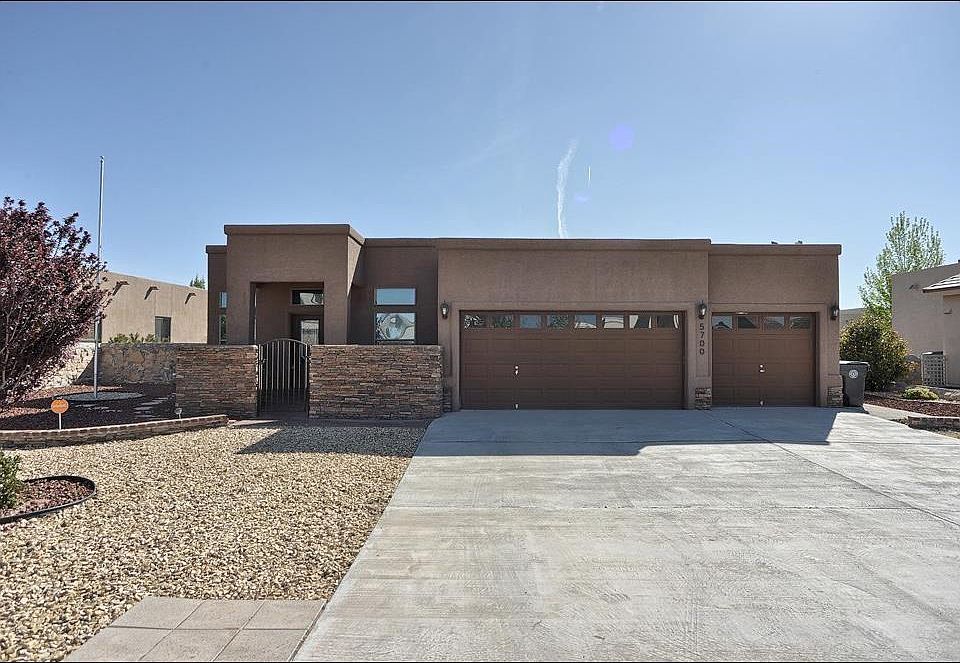 1st image of 5700 Valley Oak Dr