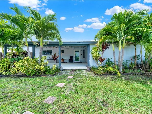 10000 Bahia Dr, Cutler Bay, FL 33189