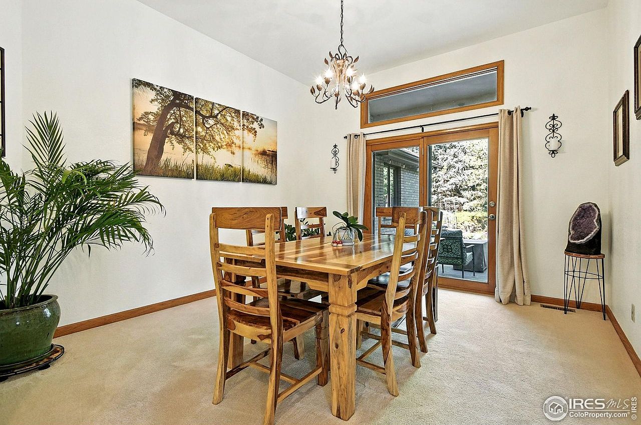 2020 Diamond Dr - Photo 7