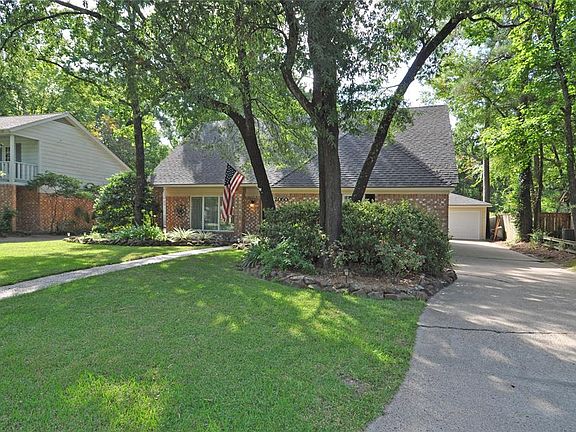 2nd image of 2050 Shadow Rock Dr