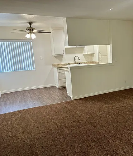 Floor plan Spacious 3bd Apt