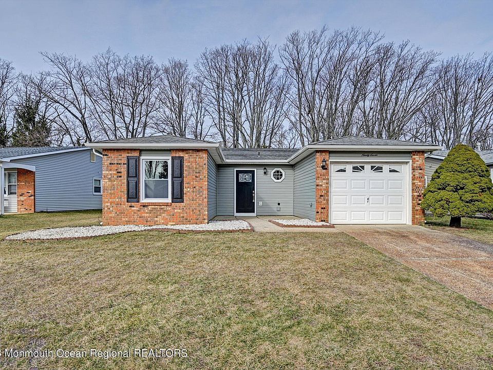 1st image of 97 Courtshire Dr