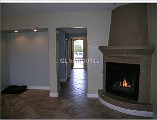 5th image of 1058 Via Di Olivia St
